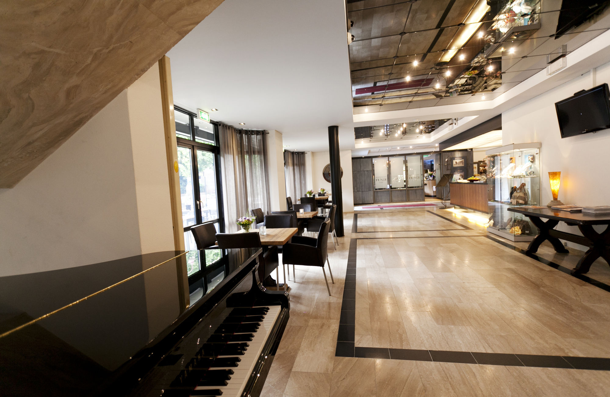 מאדה Fletcher Hotel-Restaurant De Korenbeurs מראה חיצוני תמונה